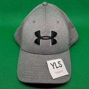 Under Armour Hat Cap Fitted Light Grey Colored Logo Size M/L